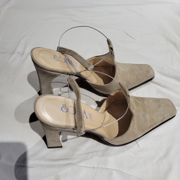 Taupe Beige Suede Wire Ankle Straps. SIZE 4 - Picture 2 of 7
